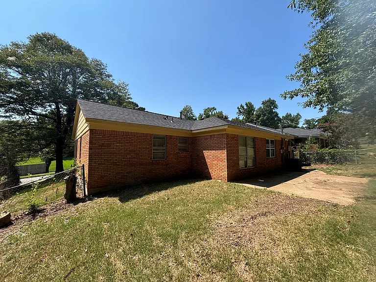 3154 Branch St — Photo 5