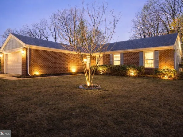 2572 Golfers Ridge Rd, Annapolis, MD 21401