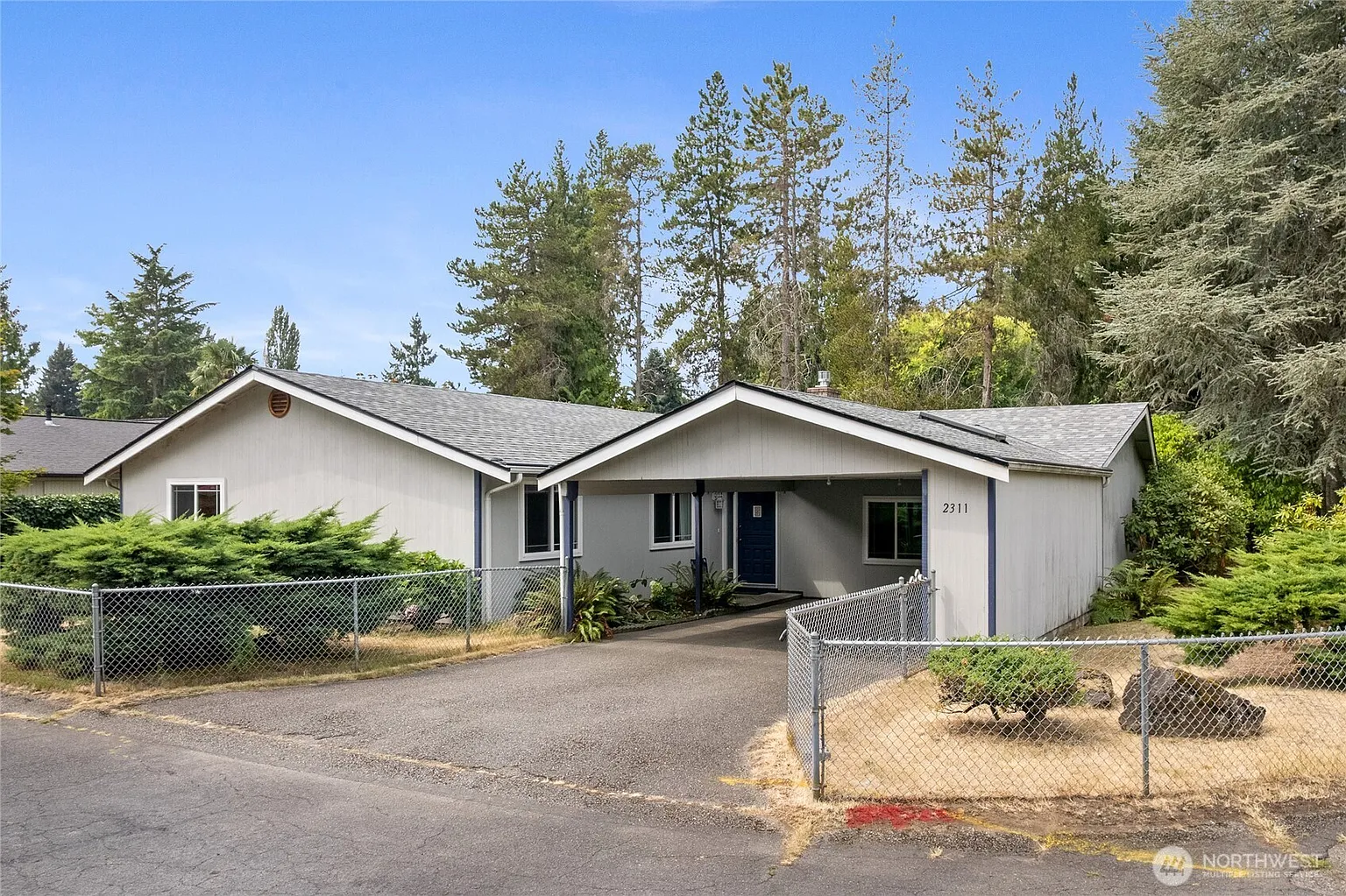 2311 Acadia Court photo 1