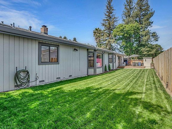 4th image of 3622 Delancey Ln