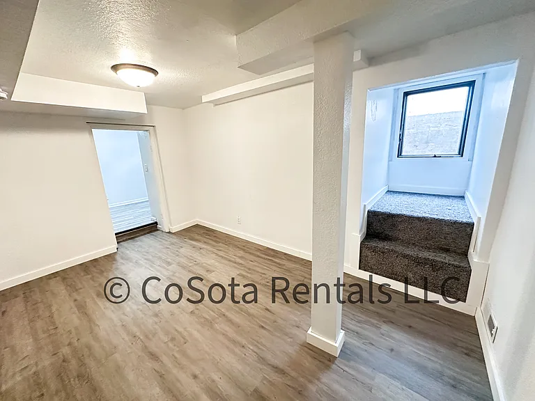 1023 N Riverfront Dr #3 — Photo 1