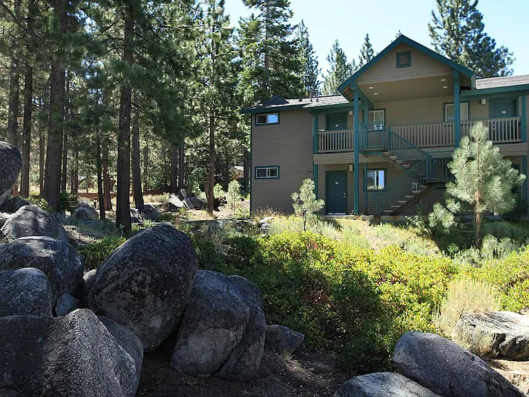 Lake Vista I — Photo 19