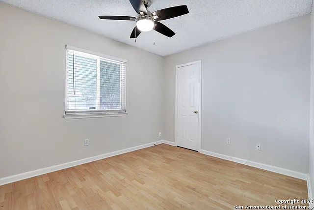 9262 Ridge Br — Photo 9