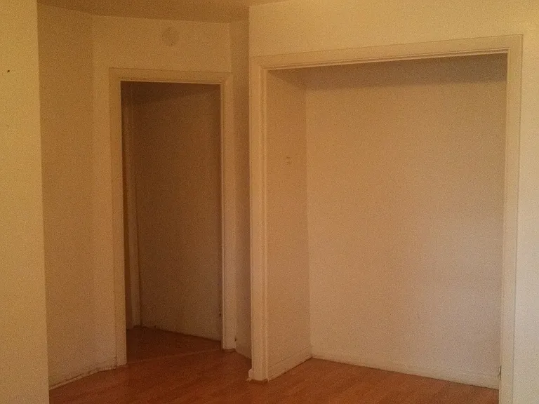 5244-5308 NE Wistaria Dr — Photo 5