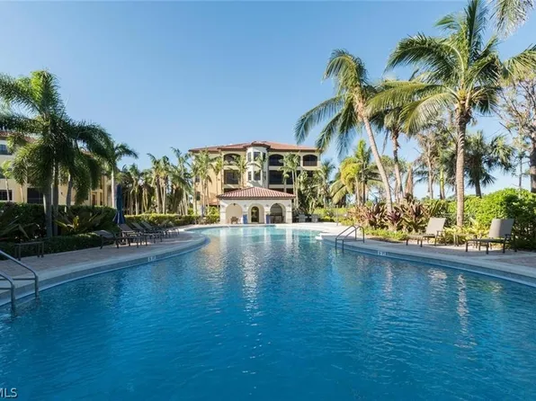 2542 Marquesa Royale Ln #6, Naples, FL 34109