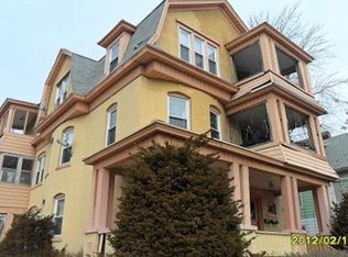 758 Carew St, Springfield, MA 01104