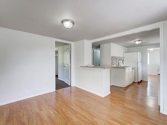 2nd image of 3403 Avenue G