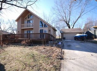 4540 Olive St, Kansas City, MO 64130