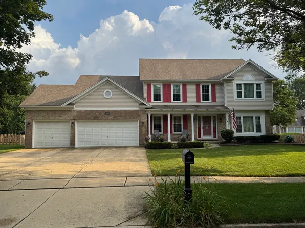 802 Arrowwood Dr, Oswego, IL 60543