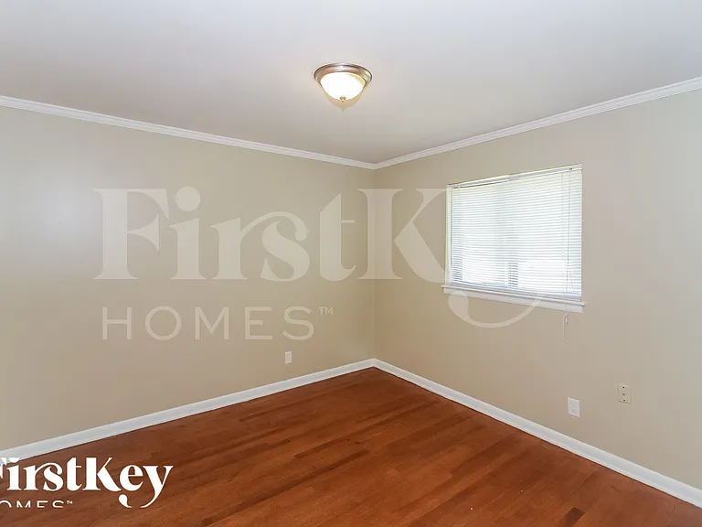 5405 Lyford Ave — Photo 15
