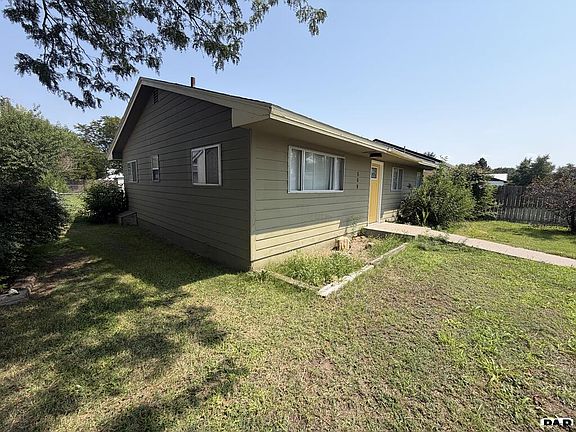 2nd image of 509 S 12th St