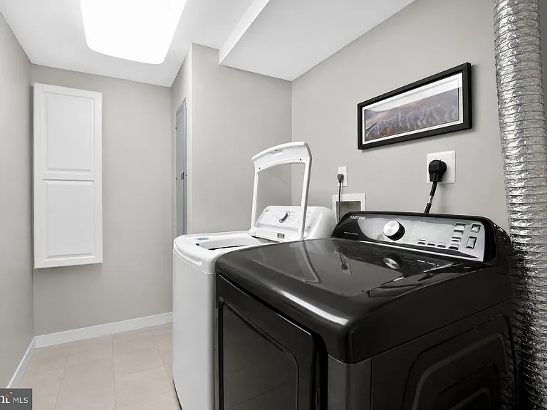 8501 Bayside Rd #604 — Photo 25