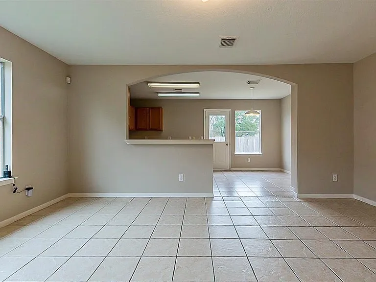 7143 Chickory Woods Ln — Photo 4