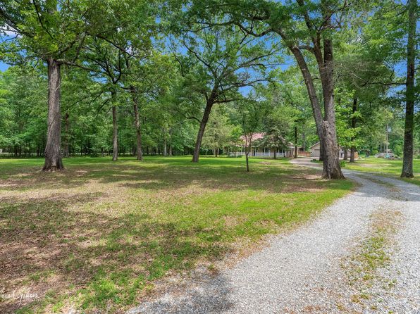 5220 Linton Cutoff Rd, Benton, LA 71006