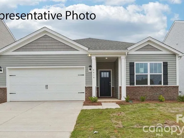 275 Mary Locke Way, Statesville, NC 28677
