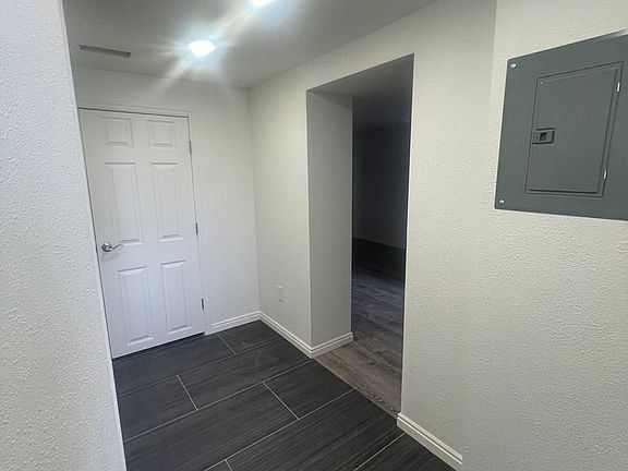 3rd image of 303 N 100 W Room E