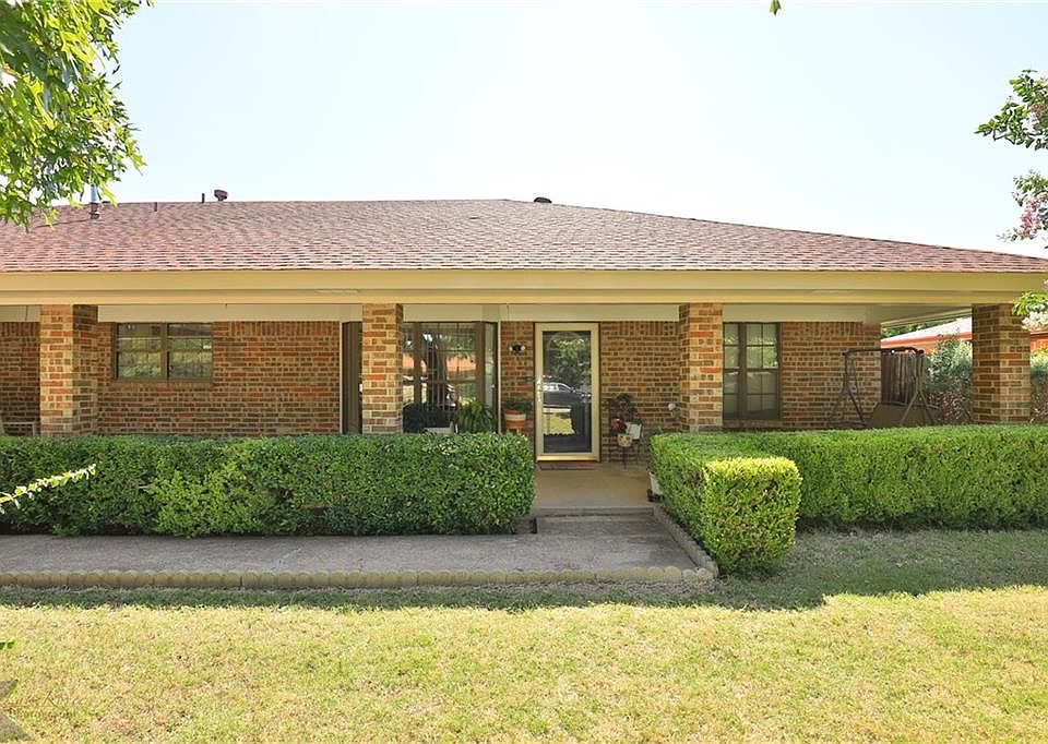 1st image of 4609 Plover Ln