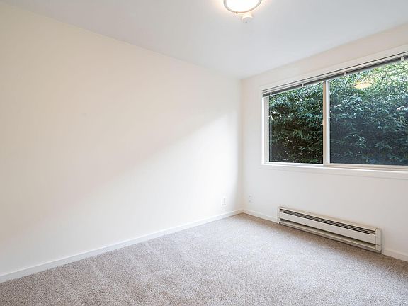 5th image of 4239 27th Ave W APT 7