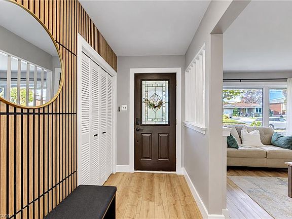 3rd image of 68 Cambridge Ave