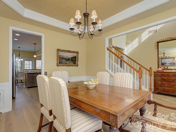 3rd image of 10219 Threatt Woods Dr