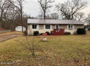 3560 Hall Rd, Muskegon, MI 49442