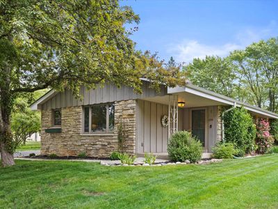 6196 North River Trail DRIVE, Milwaukee, WI, 53225