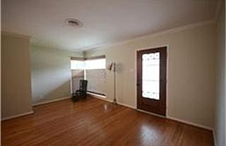 2nd image of 3107 Castlewood St