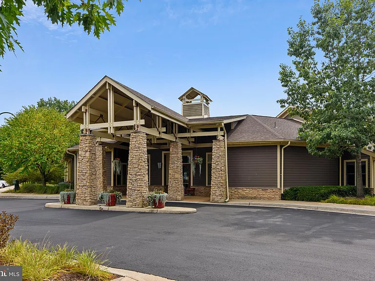 42977 Thornblade Cir — Photo 28