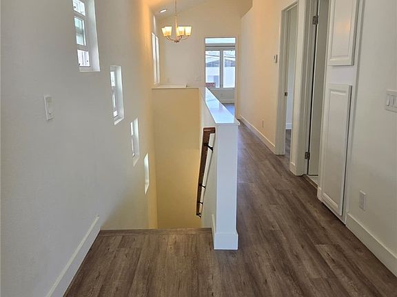 4th image of 1812 W Balboa Blvd