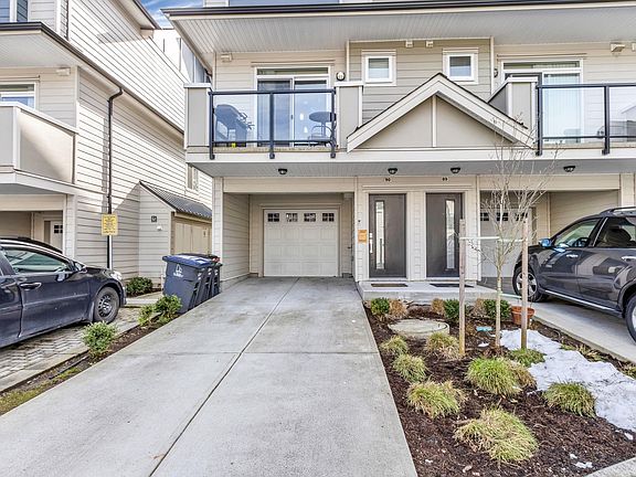2nd image of 13898 64th Ave #90