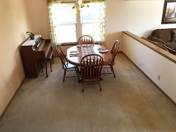 5th image of 3660 Cavendish Ct