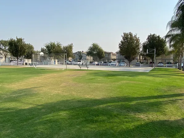 600 Hosking Ave (Golden Valley Luxury Apartments), 600 Hosking 31 Ave #0ca70754b, Bakersfield, CA 93307