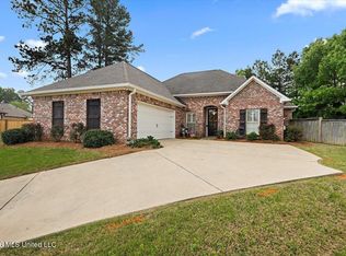 119 Hampton Pl, Madison, MS 39110