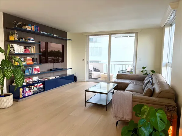 9721 E Bay Harbor Dr APT 5A, Bay Harbor Islands, FL 33154