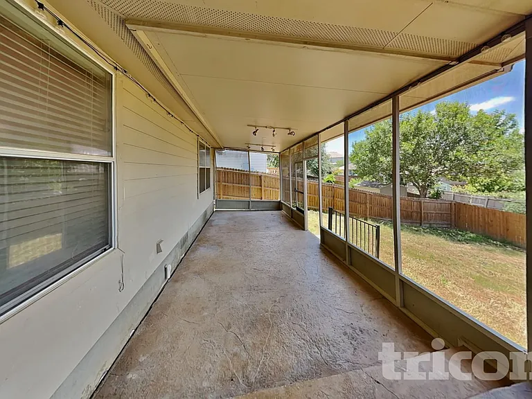 9622 Discovery Dr — Photo 18