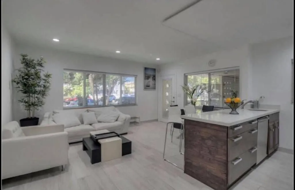 1 bed, 620 sqft, $2,000 — Photo 2