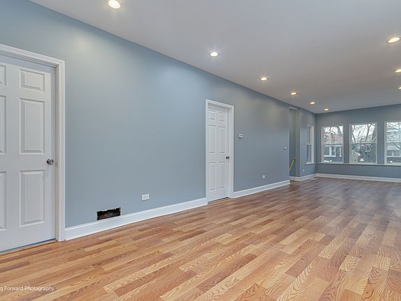 2nd image of 7812 S King Dr
