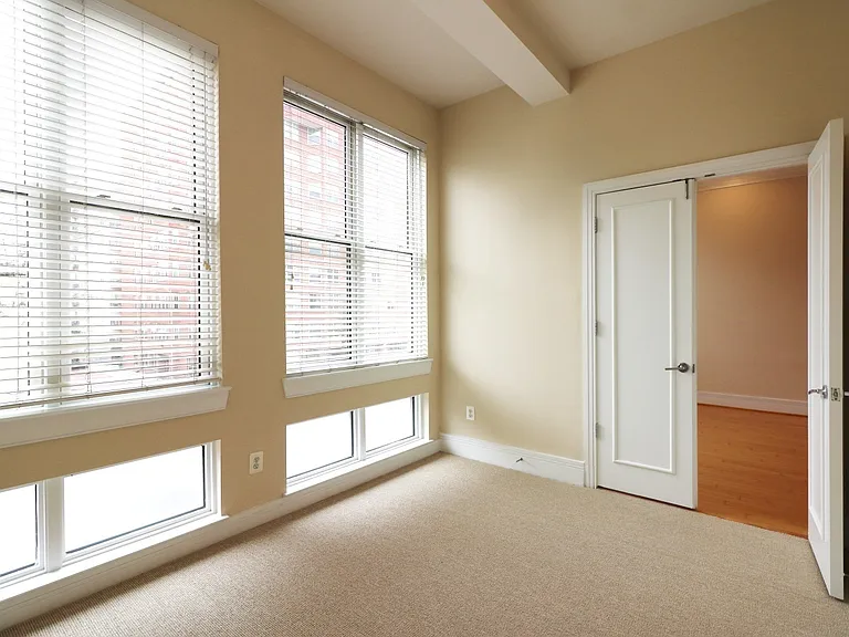 1515 O St NW — Photo 77