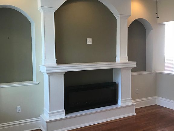 4th image of 4042 Arsenal St