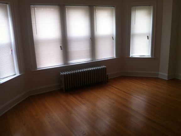 2nd image of 7916 S Kingston Ave APT 1E