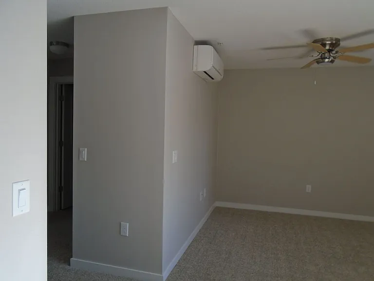 751-757 Plymouth Dr N — Photo 21