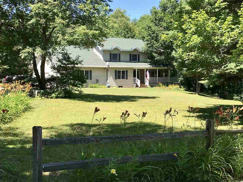 1st image of 101 Riverview Dr