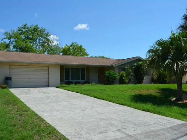 21172 Burkhart Dr, Pt Charlotte, FL 33952