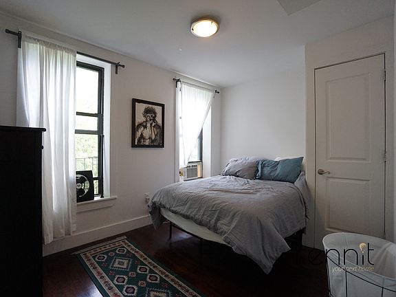 4th image of 571 Saint Johns Pl APT 4R
