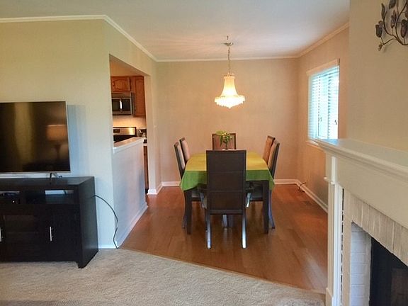 5th image of 602 Stone Circle Ct Unit Z1