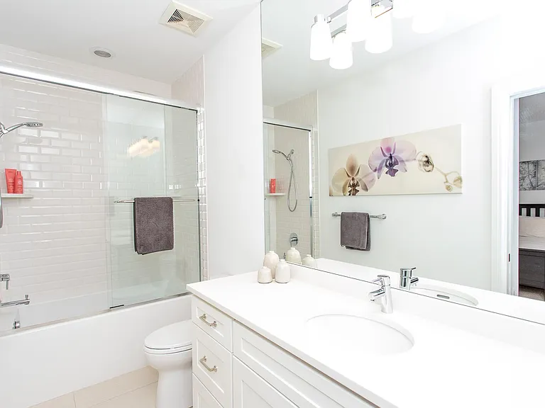 25925 York Rd — Photo 70