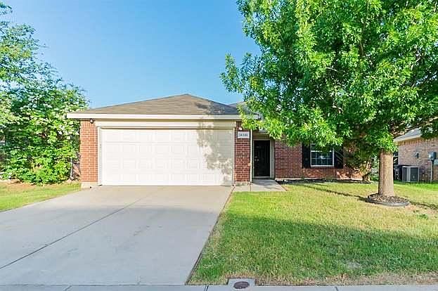 1st image of 737 Silverbrook Dr