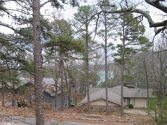 2nd image of 176 Wilshire Dr