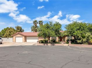 6065 Mann St, Las Vegas, NV 89118