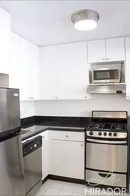 Rented by Mirador Real Estate | media 8